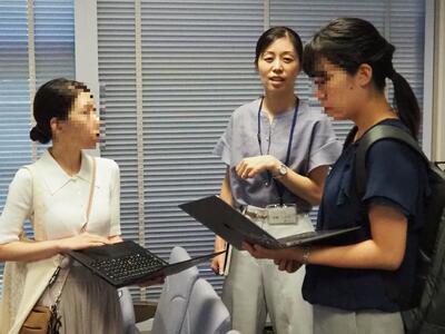 しのぶ先生　ずっと二人の先生につきっきりで質問されていました