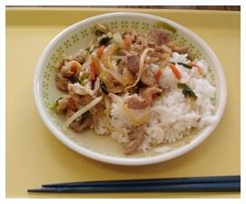 具をのせると、さらに美味しそうに見えてきます