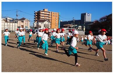勢いよく飛び出していく２年生！