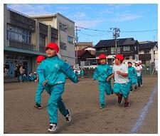 泣かずに最後まで走ったぞ　１年生！