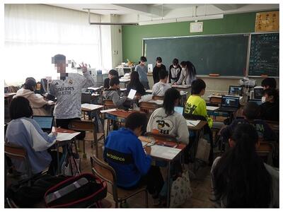 後ほどギャラリーで紹介　完成楽しみ６年生の絵画