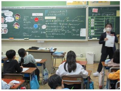 ３年２組心理授業　ソーシャルスキルトレーニング的な特別活動の授業です