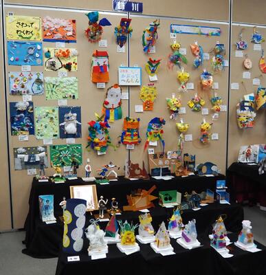 厨川小学校の美しい展示