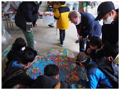 スーパーボールすくい