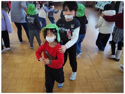 じゃんけん列車で交流