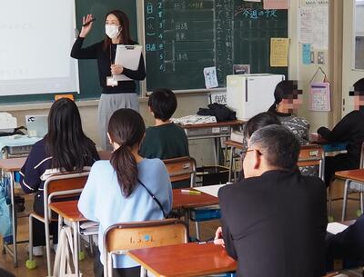 あれ、遠藤先生まざってない？