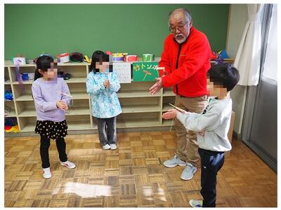 竹トンボ、とても上手