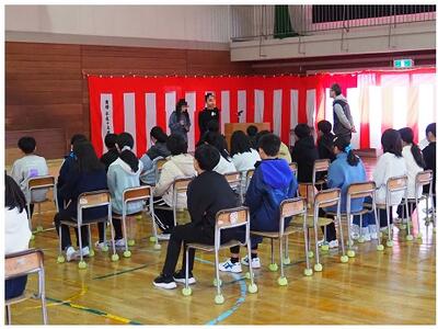 振り返りはリーダーが中心となって