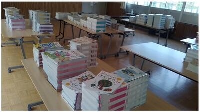 新しい教科書が届きました