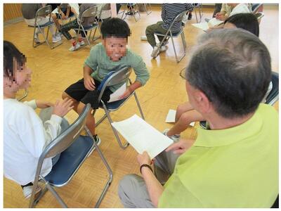 ワークショップに参加する委員さん