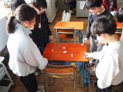 消しゴムバトル