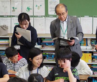 舞先生も真剣に研究授業から学んでいました