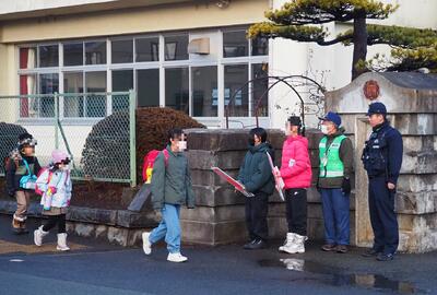 挨拶運動の様子