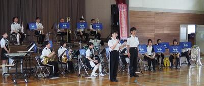 岩手県警察音楽隊の皆さん