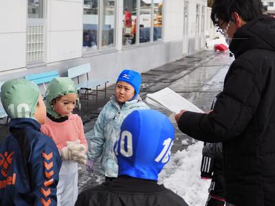 招集所でも緊張します